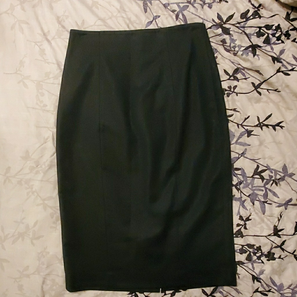 PRICE REDUCED!! Banana Republic black pencil skirt